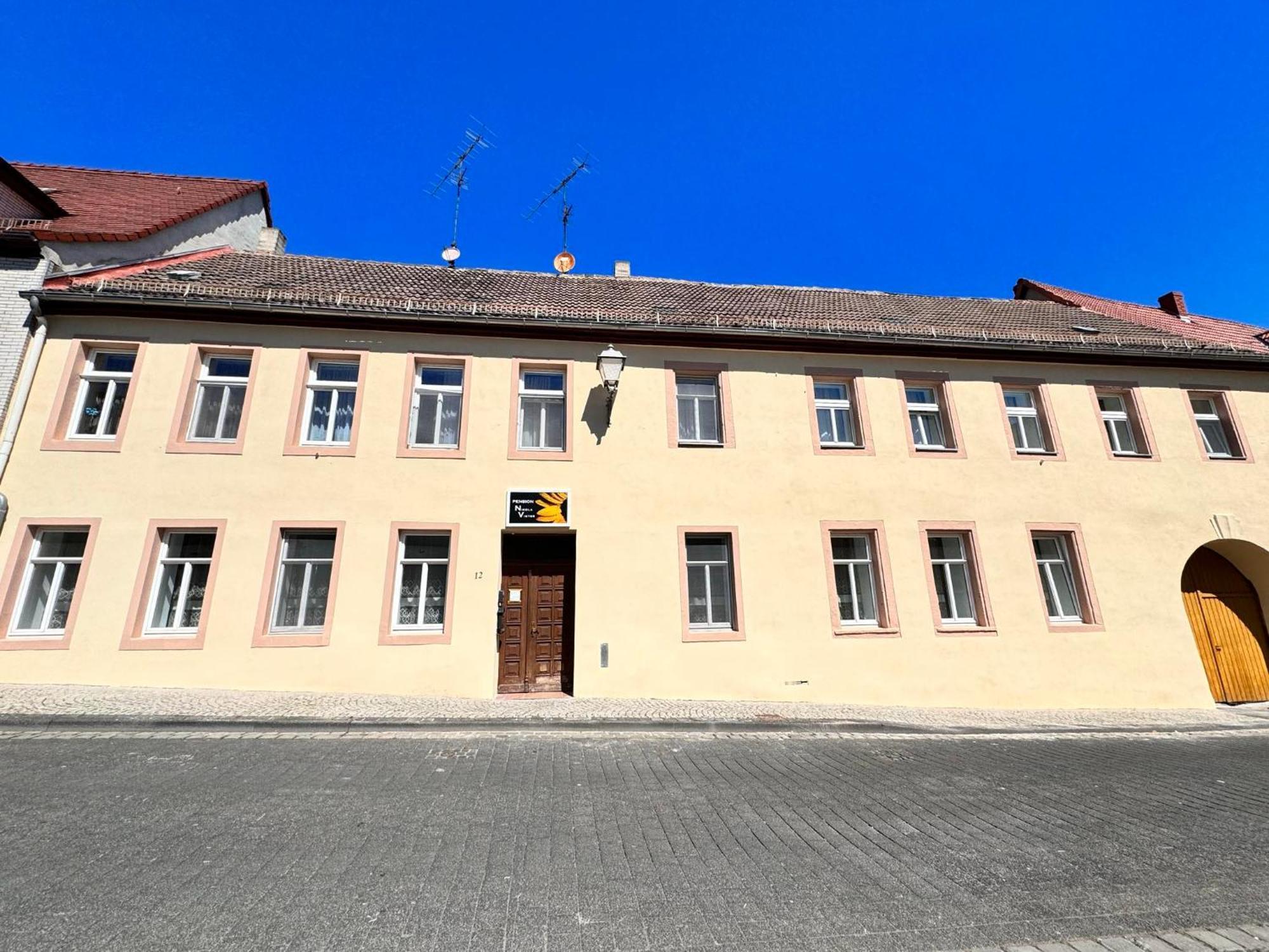 Pension Nv Lutherstadt Eisleben Dış mekan fotoğraf